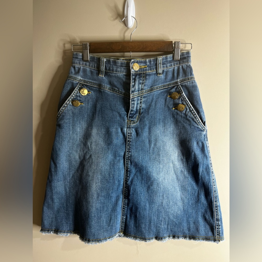 Style J denim skirt size 26